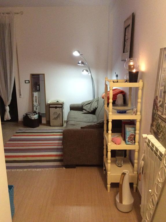 Dolce Casa Di Elena Appartement Nettuno Kamer foto